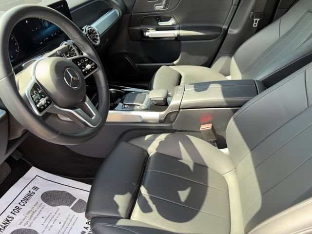Used 2022 Mercedes-Benz GLB 250 image 9