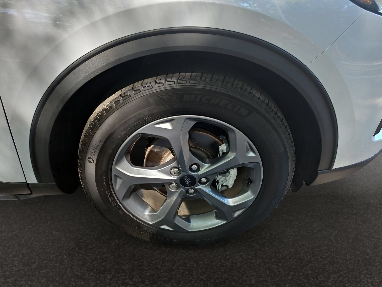 Used 2025 Ford Escape ST-Line w/ Tech Pack #1 FWD image 42