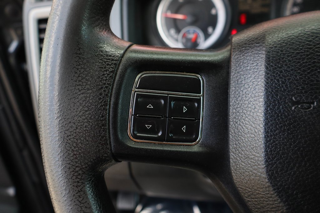 Used 2015 RAM 3500 Tradesman w/ Chrome Appearance Group image 24