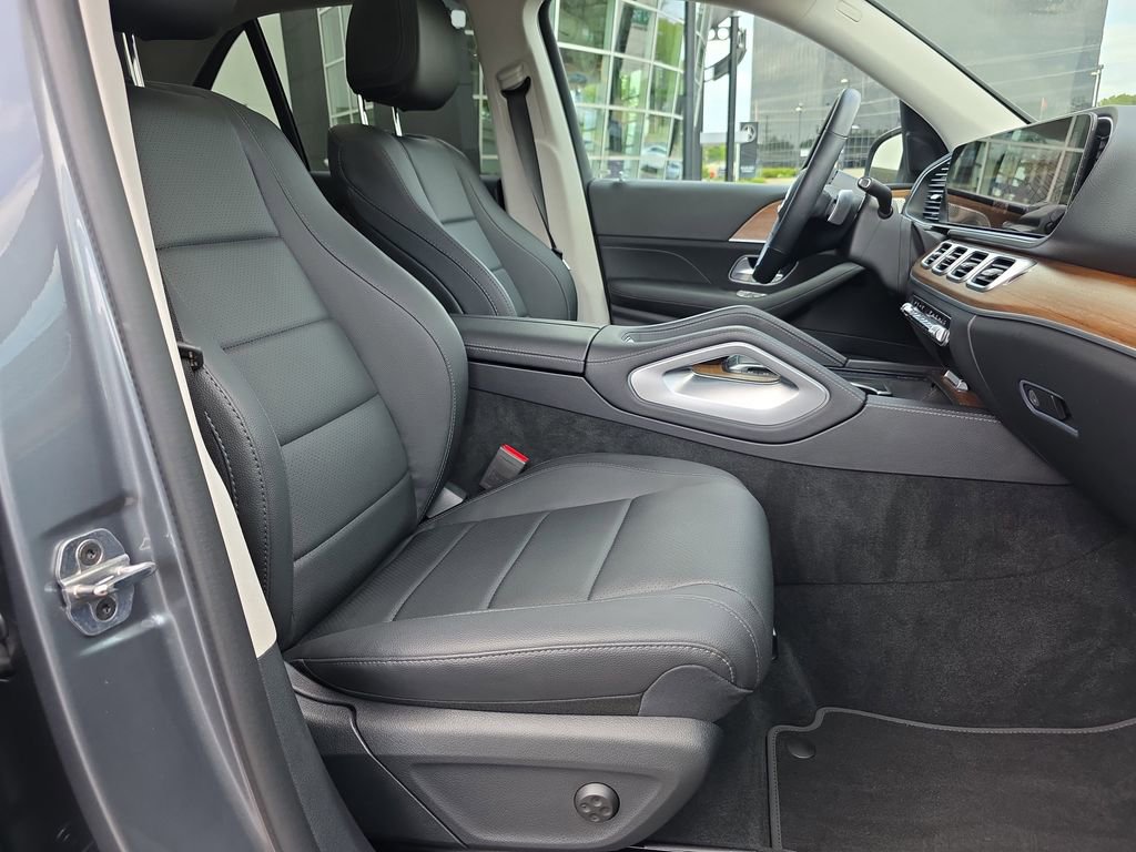 Certified 2025 Mercedes-Benz GLE 350 4MATIC image 16