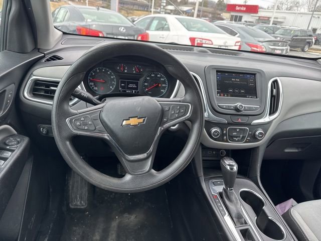 Used 2019 Chevrolet Equinox LS w/ LS Convenience Package AWD/4WD image 13
