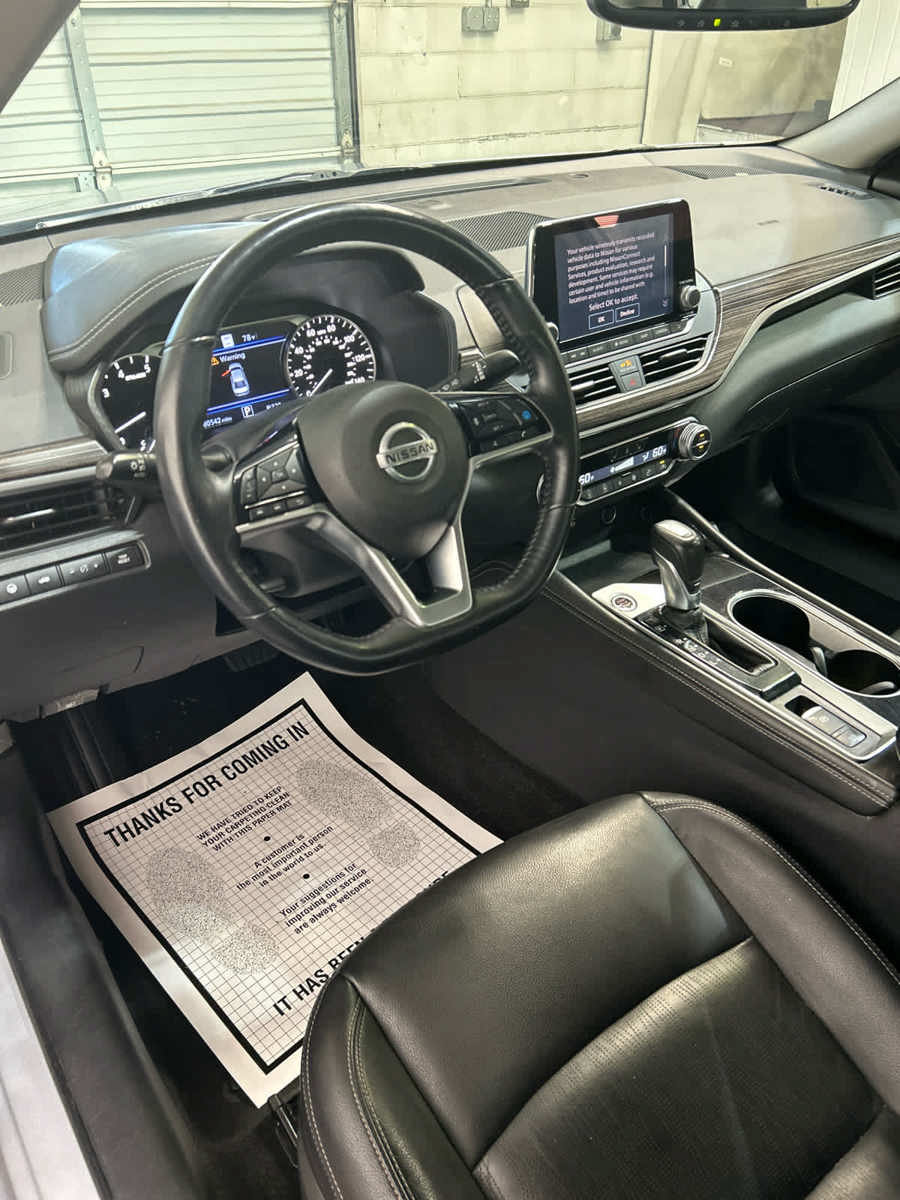 Used 2020 Nissan Altima 2.5 SL FWD image 9