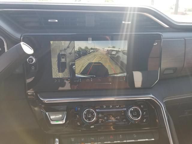 New 2026 GMC Sierra 2500 Denali Ultimate AWD/4WD image 11