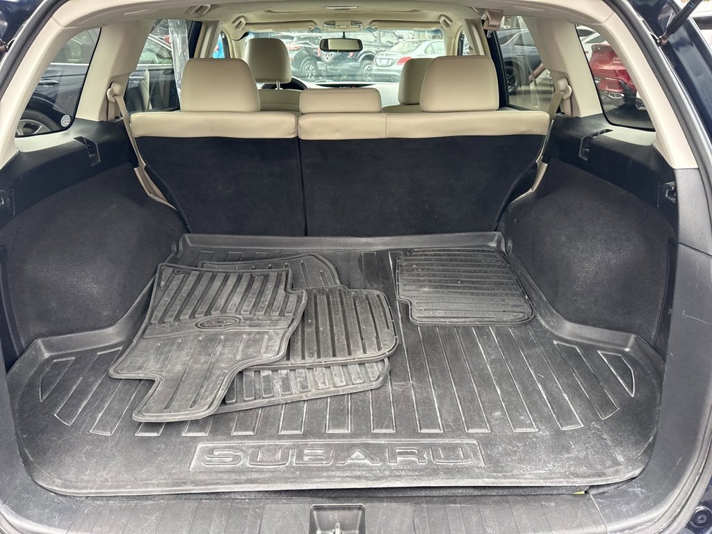 Used 2014 Subaru Outback 3.6R Limited image 12