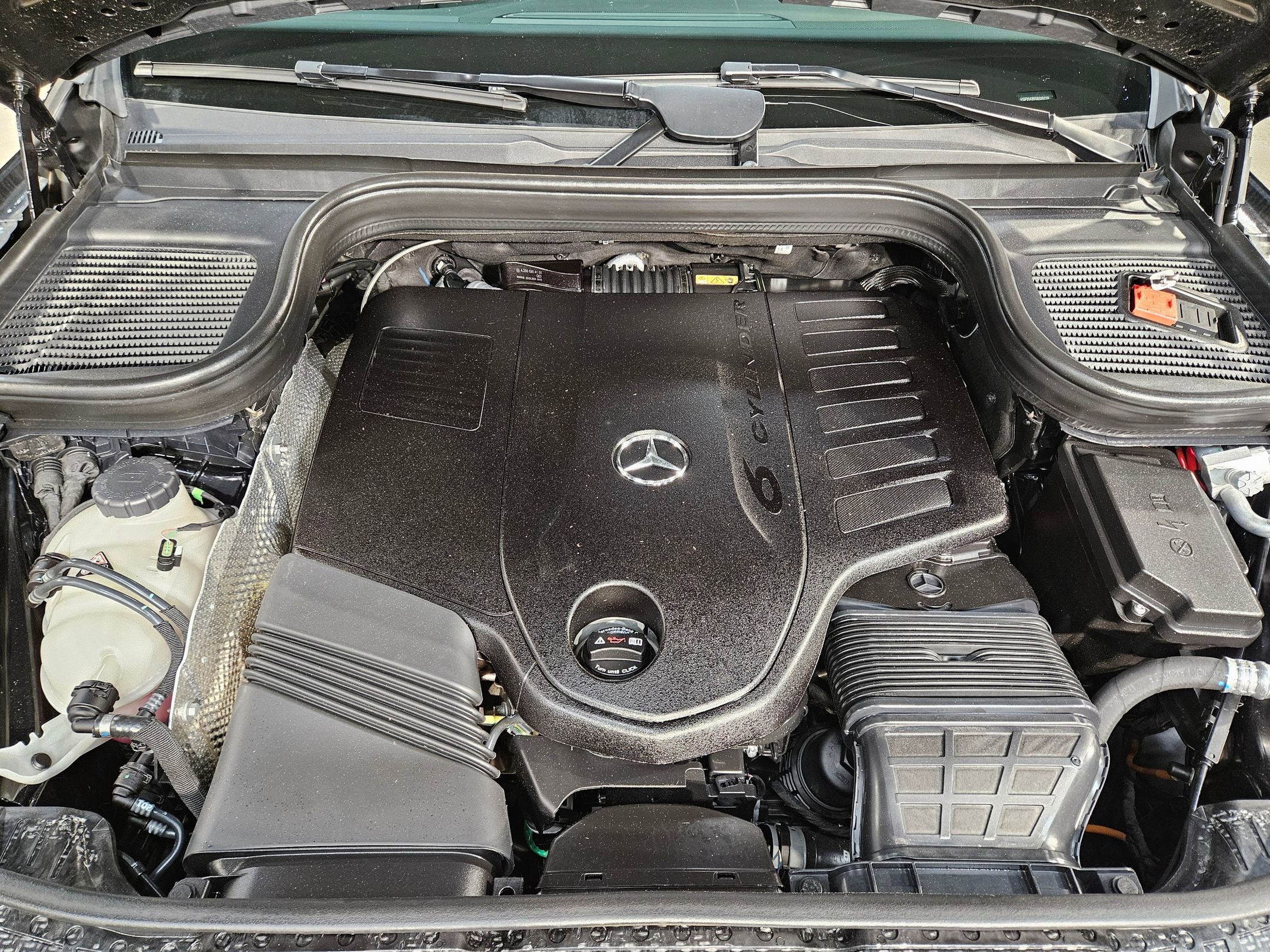 Used 2025 Mercedes-Benz GLE 450 4MATIC image 19
