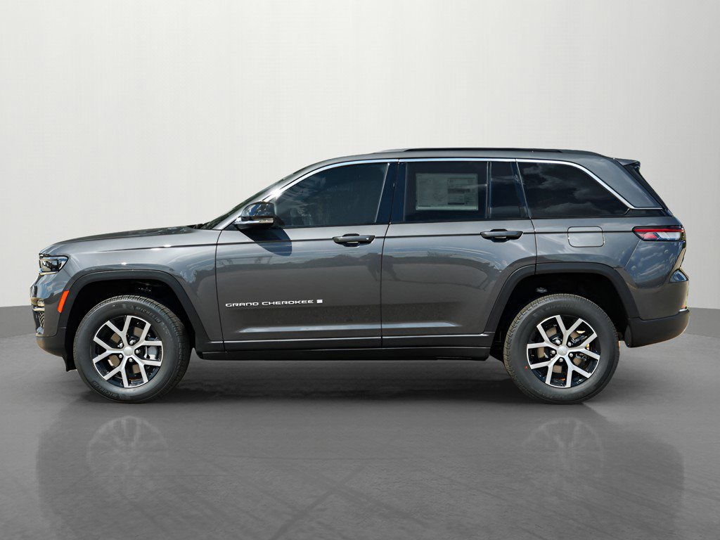 New 2025 Jeep Grand Cherokee Limited w/ Trailer Tow Package image 3
