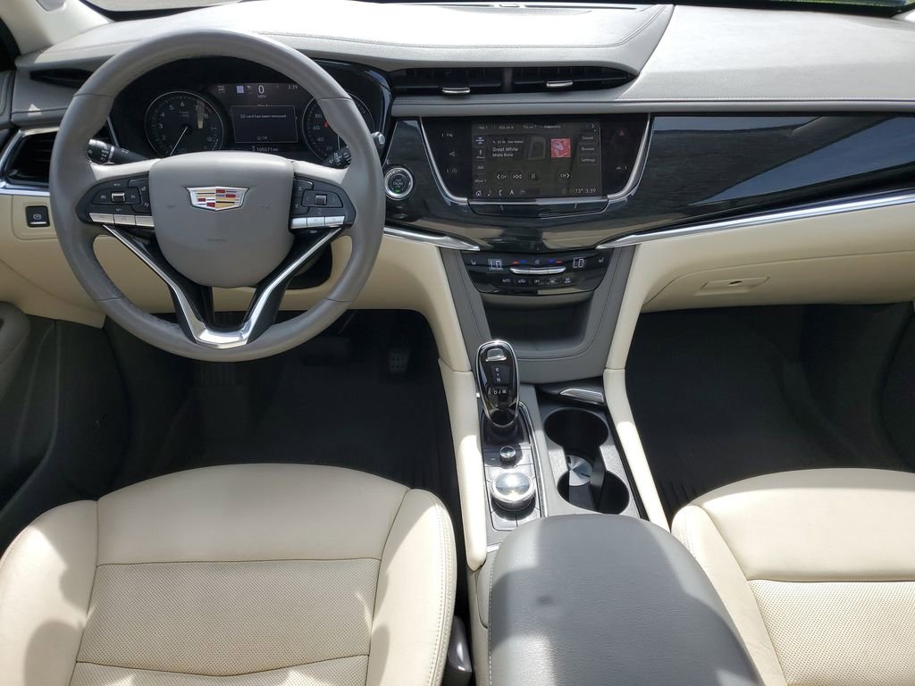 Used 2020 Cadillac XT6 Premium Luxury AWD/4WD image 24