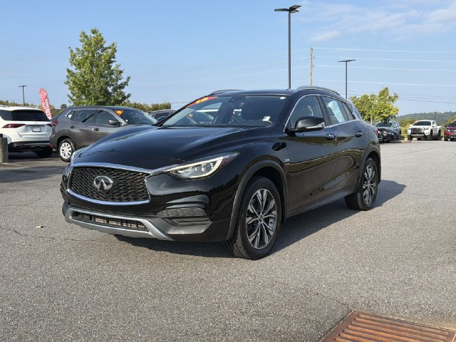 Used 2018 INFINITI QX30 AWD image 9