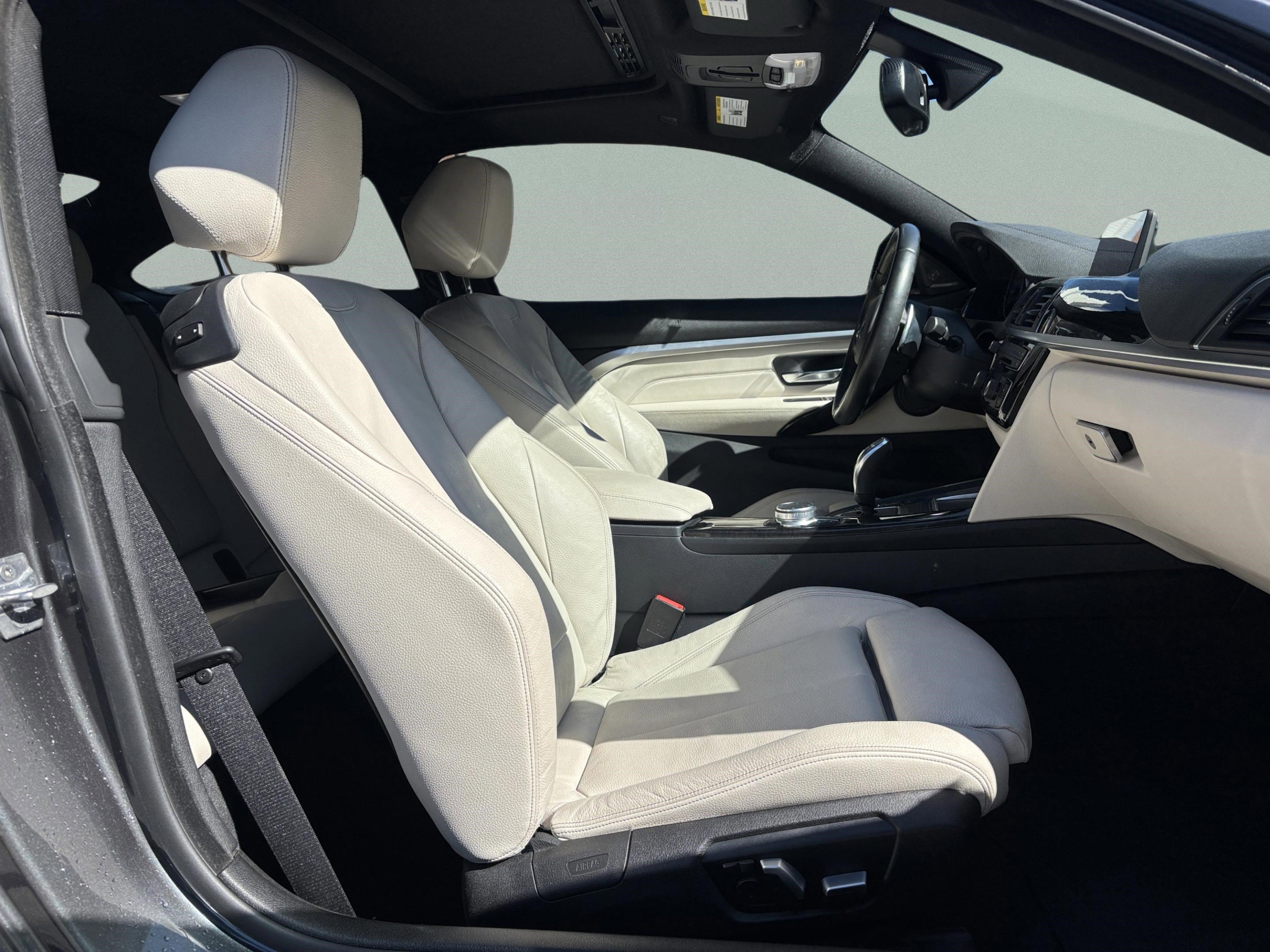 Used 2019 BMW 430i 430i w/ M Sport Package image 19