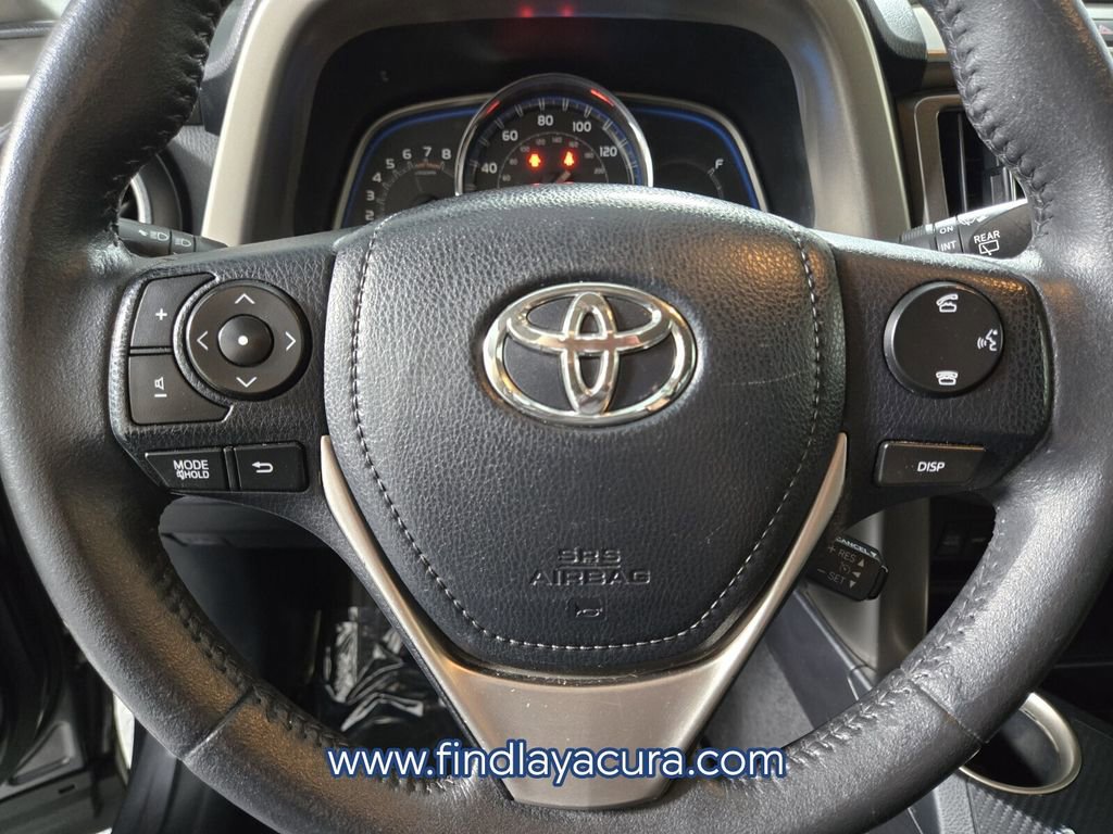 Used 2015 Toyota RAV4 Limited image 19