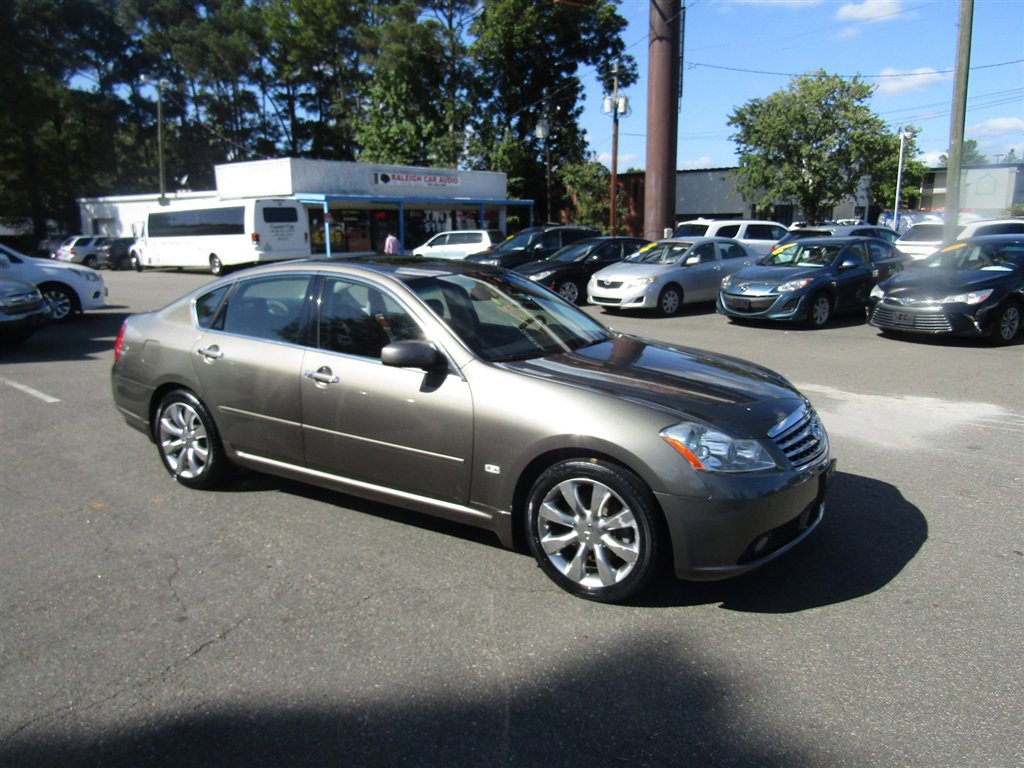 Used 2007 INFINITI M35 w/ Technology Pkg RWD image 9