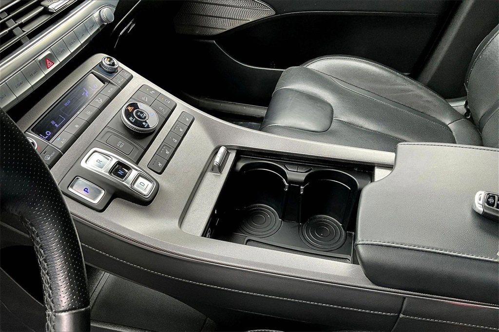 Used 2022 Hyundai Palisade Calligraphy w/ Cargo Package image 16