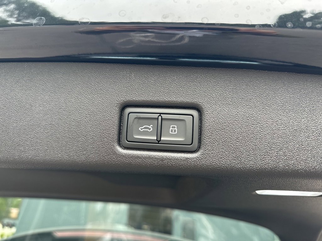 New 2025 Audi Q5 Premium Plus image 34