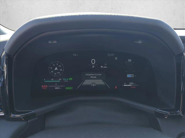 Used 2025 Toyota Camry XSE image 10