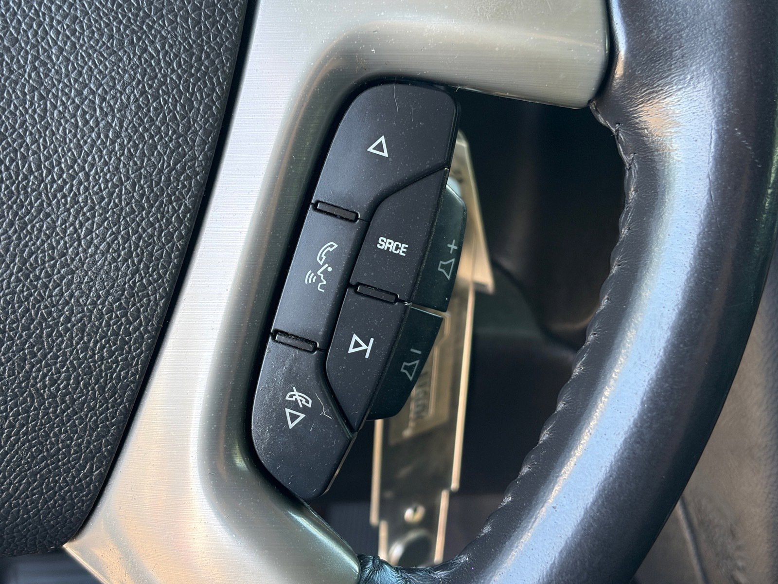 Used 2011 Chevrolet Suburban LS w/ Convenience Package 1 image 22