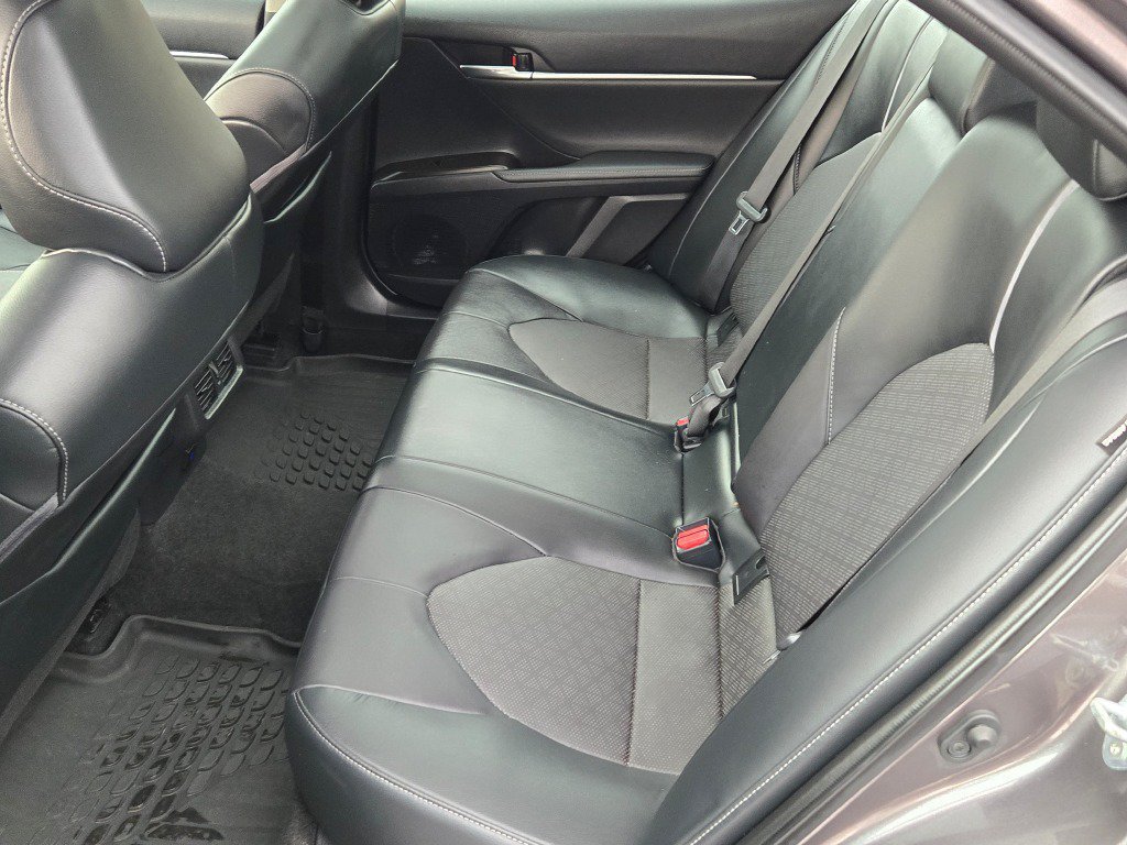 Used 2022 Toyota Camry XSE w/ Navigation Package FWD image 19