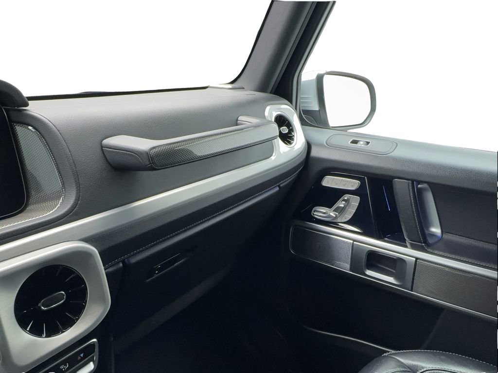 Used 2021 Mercedes-Benz G 550 w/ Seat Comfort Package image 43
