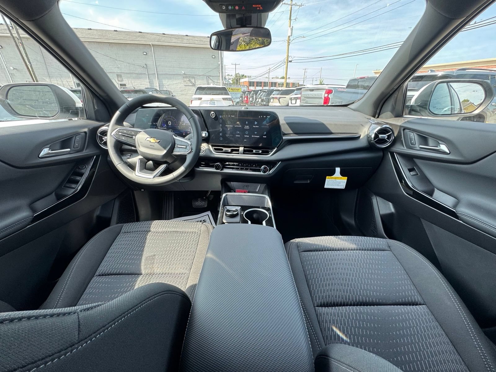 New 2027 Chevrolet Equinox LT FWD image 27
