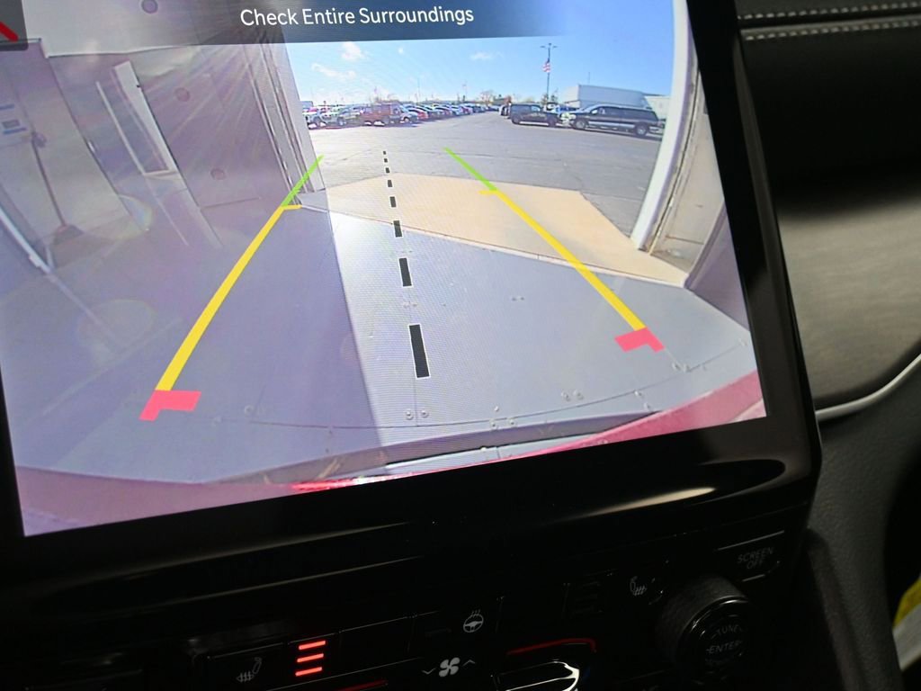 New 2025 Jeep Grand Cherokee Limited w/ Trailer Tow Package image 32