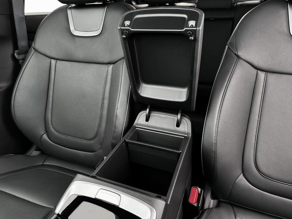 New 2025 Hyundai Santa Cruz Limited image 18