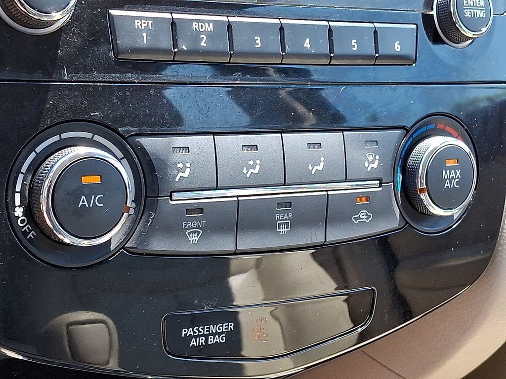 Used 2015 Nissan Rogue S AWD/4WD image 15