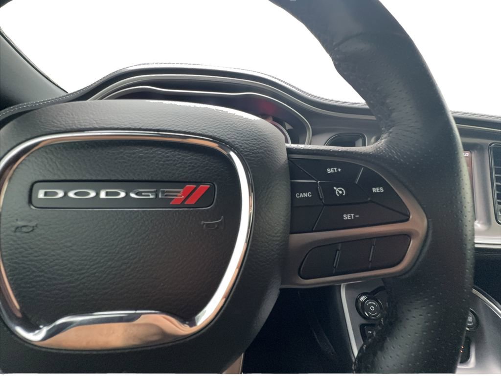 Used 2022 Dodge Challenger R/T Scat Pack RWD image 33