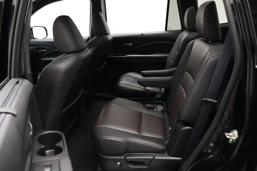 Used 2020 Honda Pilot Black Edition image 19