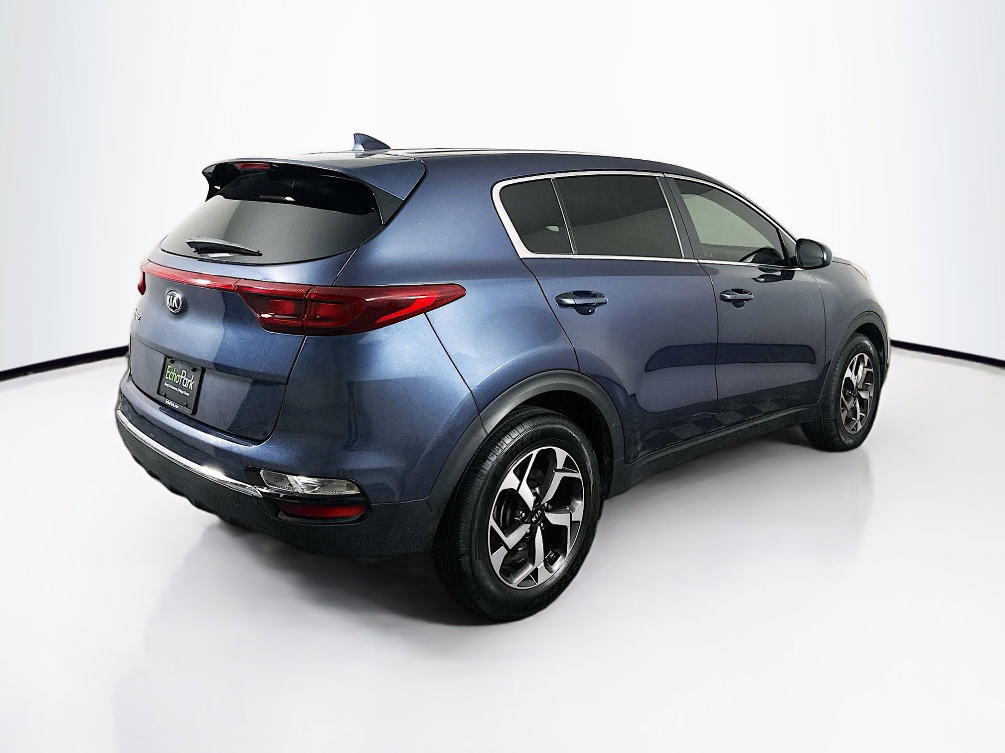 Used 2022 Kia Sportage LX image 9