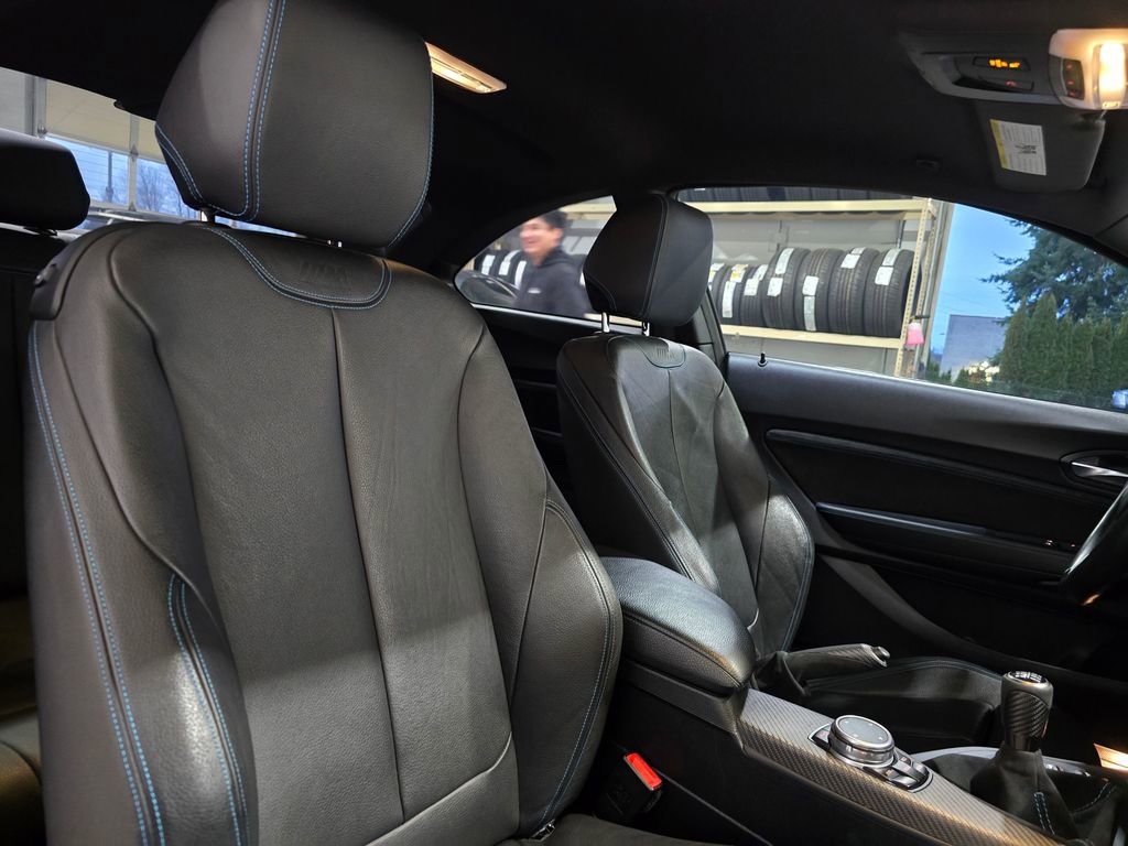 Used 2017 BMW M2 image 29