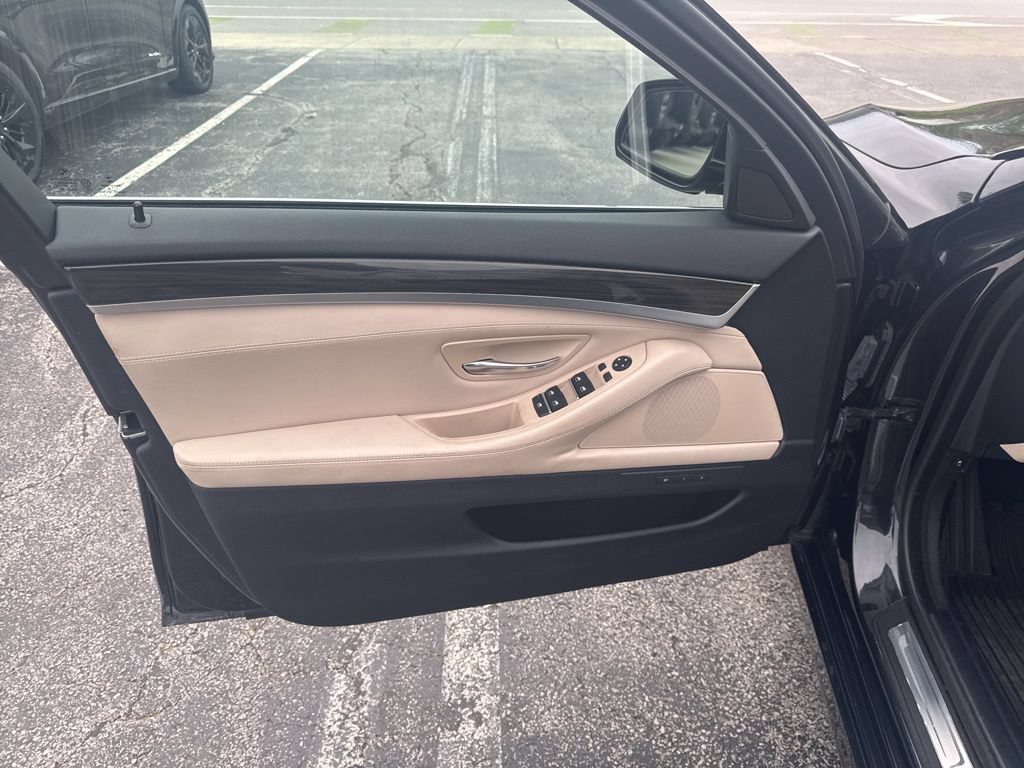 Used 2015 BMW 528i xDrive Sedan AWD/4WD image 17