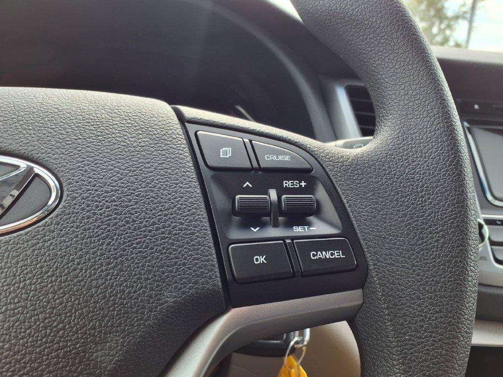 Used 2017 Hyundai Tucson SE w/ SE Popular Package 02 FWD image 6