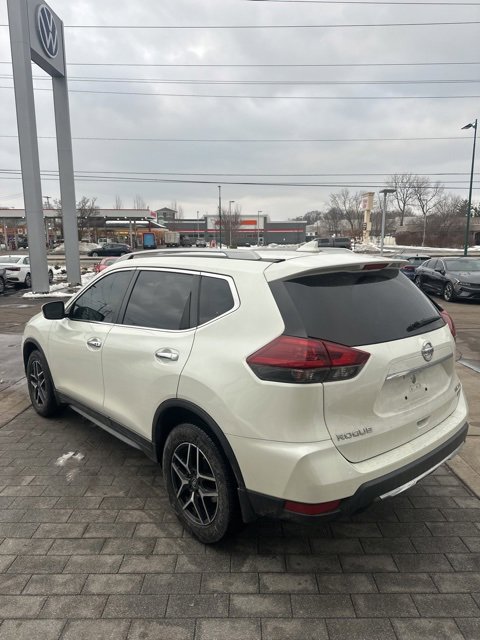 Used 2019 Nissan Rogue SV image 12