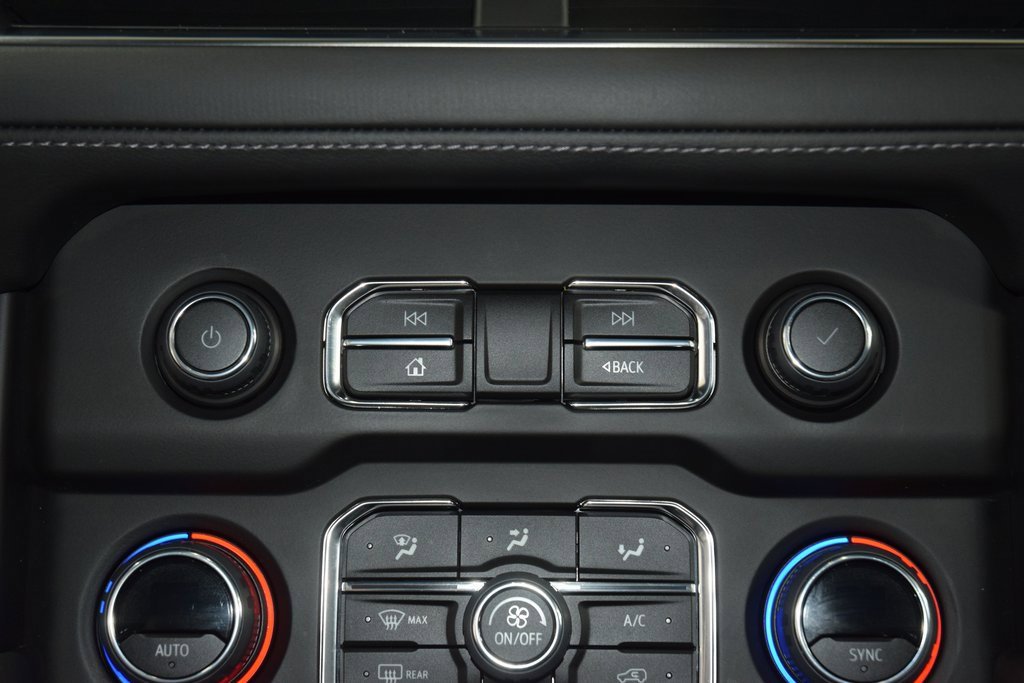 Used 2023 Chevrolet Tahoe Z71 w/ Z71 Off-Road Package image 33