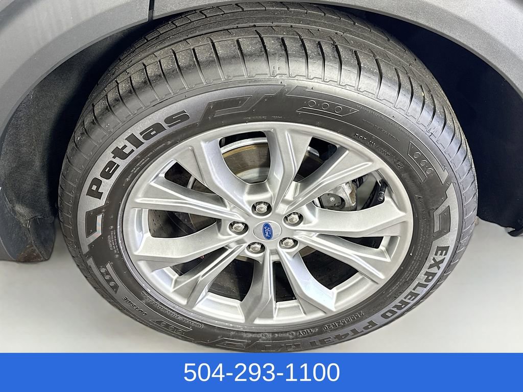 Used 2022 Ford Explorer XLT w/ Equipment Group 202A image 33