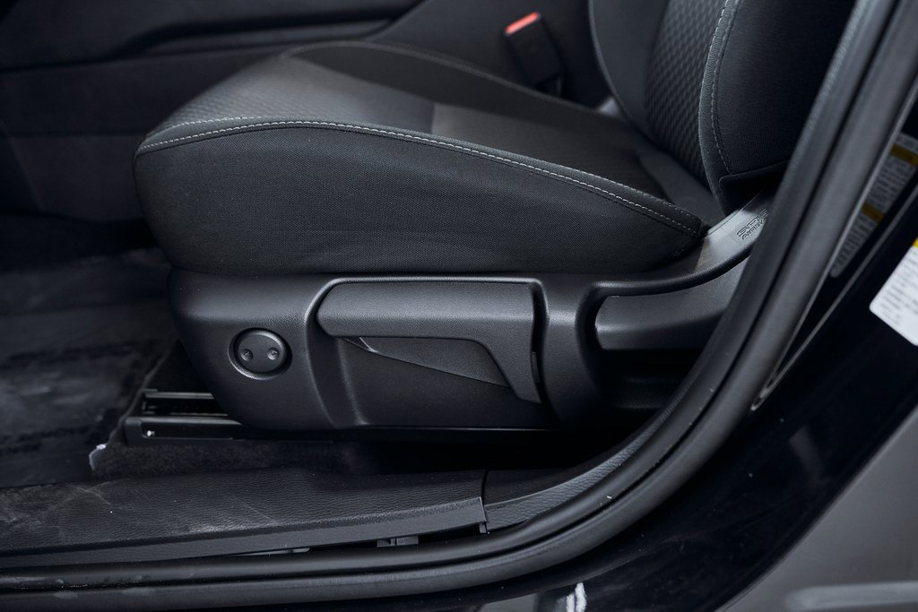 Used 2025 Mitsubishi Outlander ES image 25