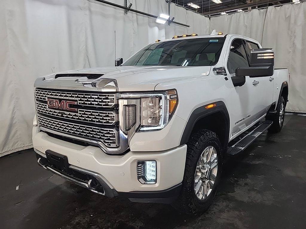Used 2020 GMC Sierra 3500 Denali w/ Denali Ultimate Package AWD/4WD image 3