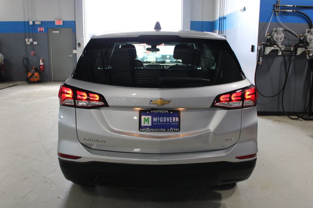 Used 2022 Chevrolet Equinox LS AWD/4WD image 21