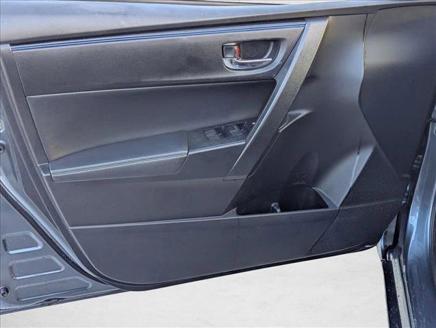 Used 2019 Toyota Corolla SE FWD image 12