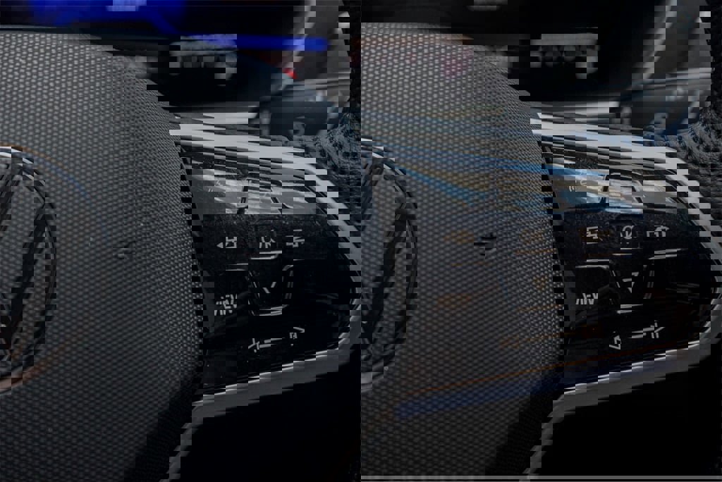 New 2024 Volkswagen Tiguan SE R-Line image 13