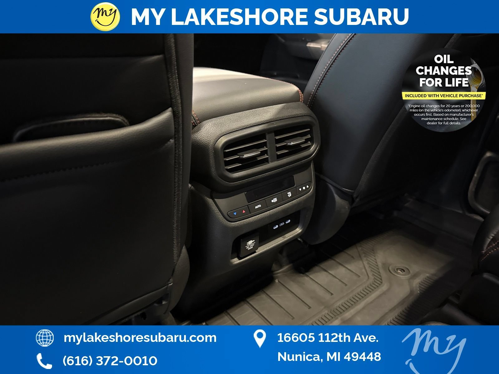 Used 2025 Honda Pilot TrailSport image 25
