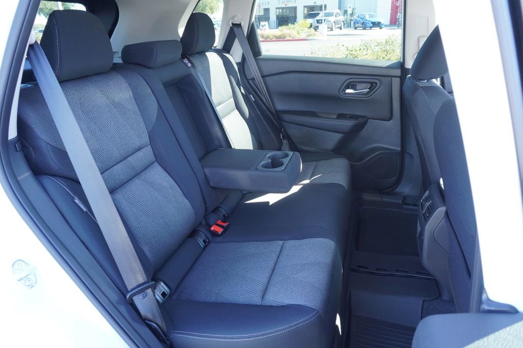 New 2026 Nissan Rogue SV FWD image 9