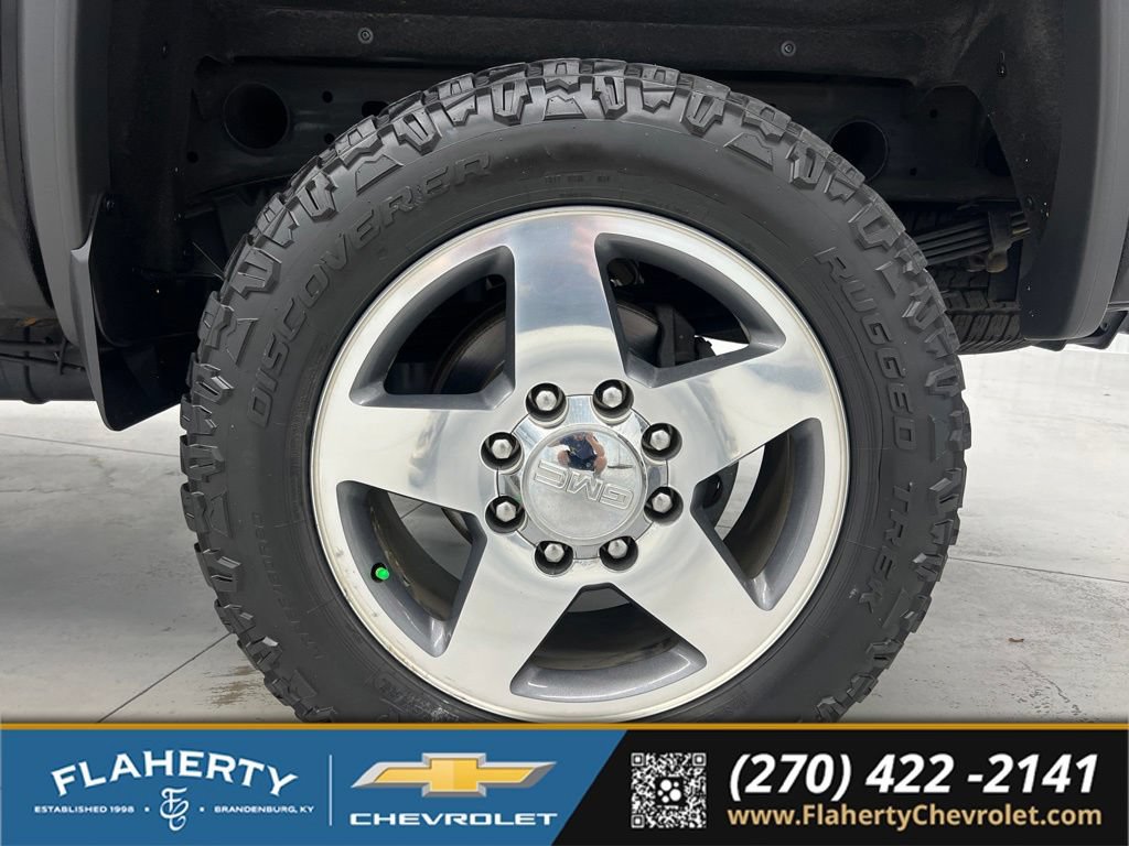 Used 2018 GMC Sierra 2500 SLT w/ Duramax Plus Package AWD/4WD image 21