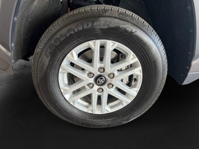 Used 2025 Toyota Tundra SR5 image 9