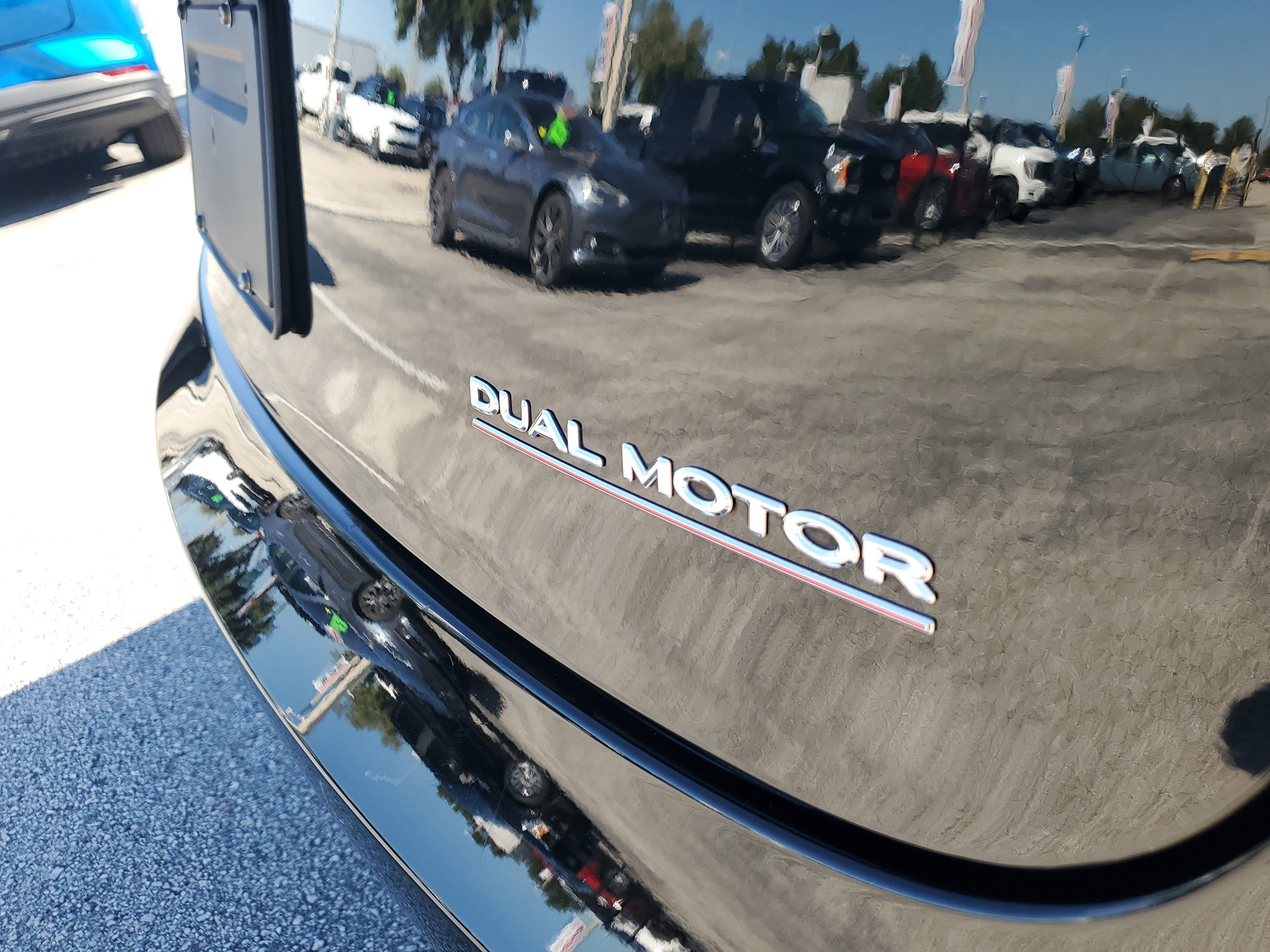 Used 2019 Tesla Model 3 Long Range image 9