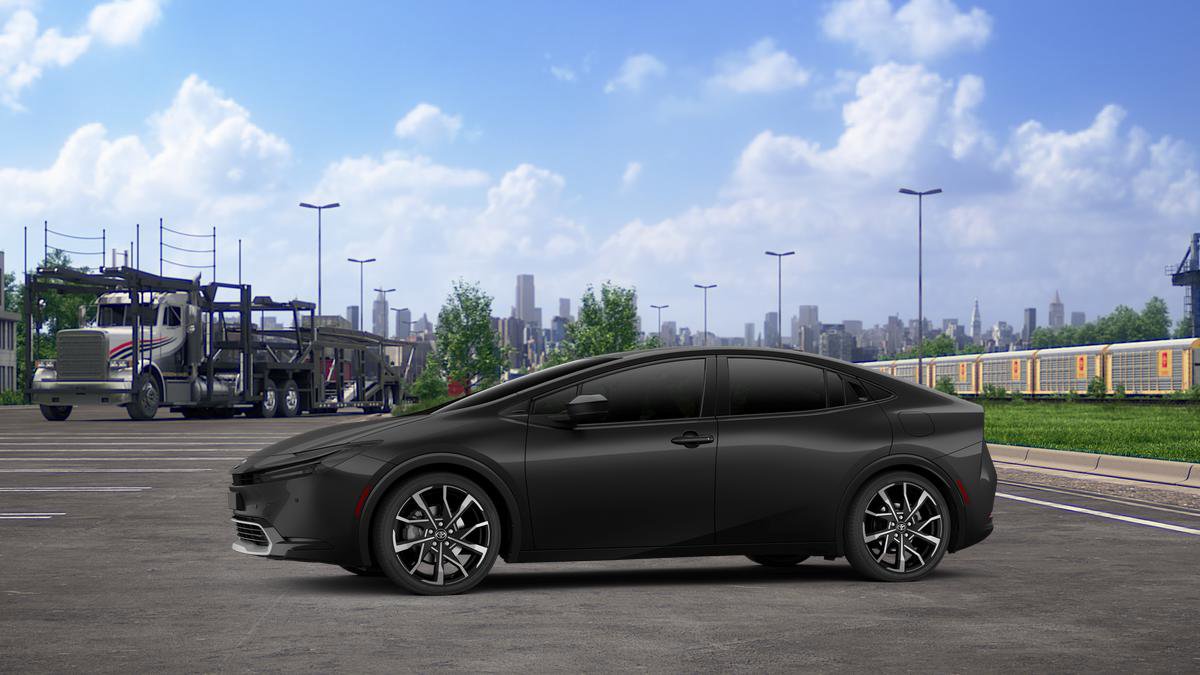 New 2026 Toyota Prius Plug-In Hybrid image 3