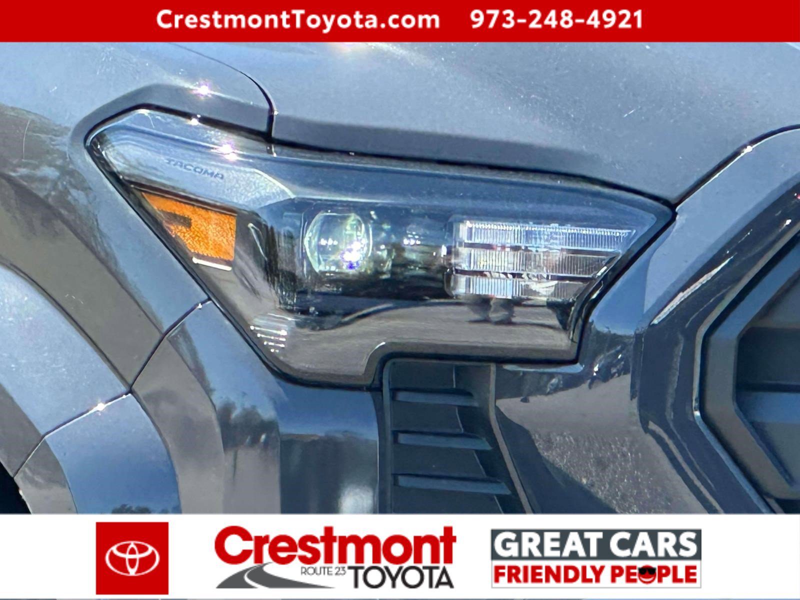 Certified 2025 Toyota Tacoma SR5 AWD/4WD image 7