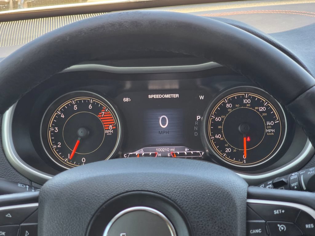 Used 2018 Jeep Cherokee Trailhawk AWD/4WD image 20