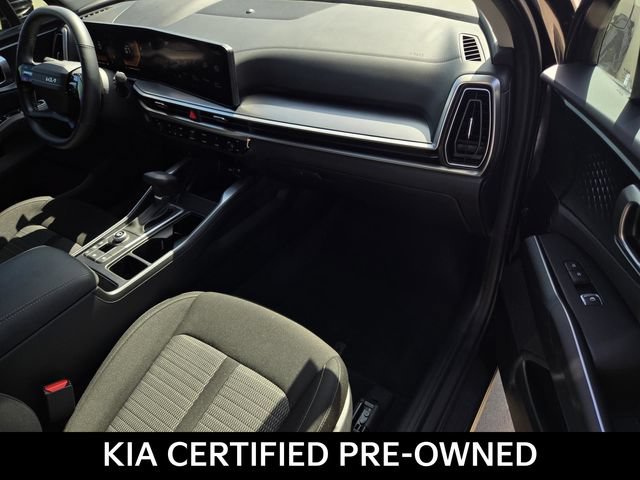 Certified 2026 Kia Sorento LX FWD image 7