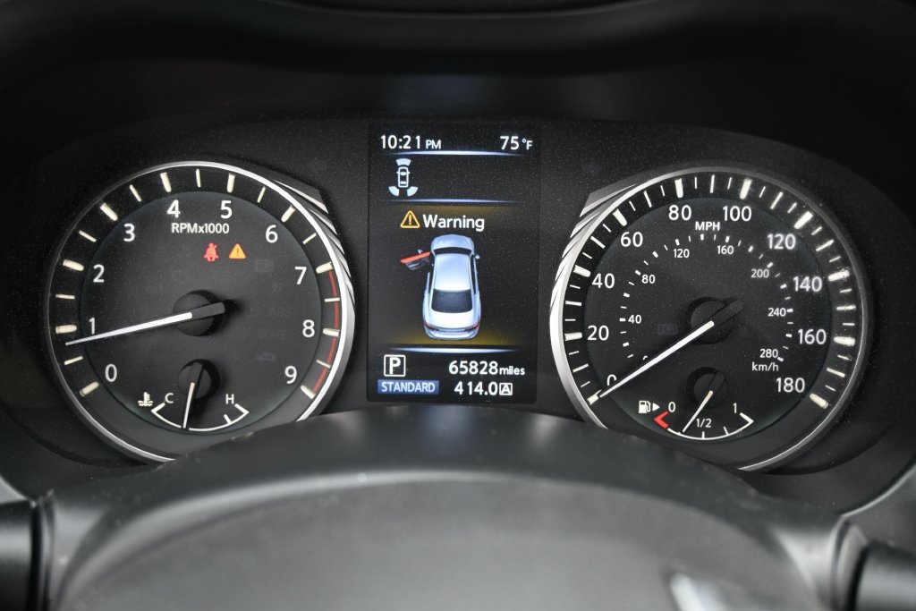 Used 2022 INFINITI Q50 Luxe w/ Cargo Package RWD image 20