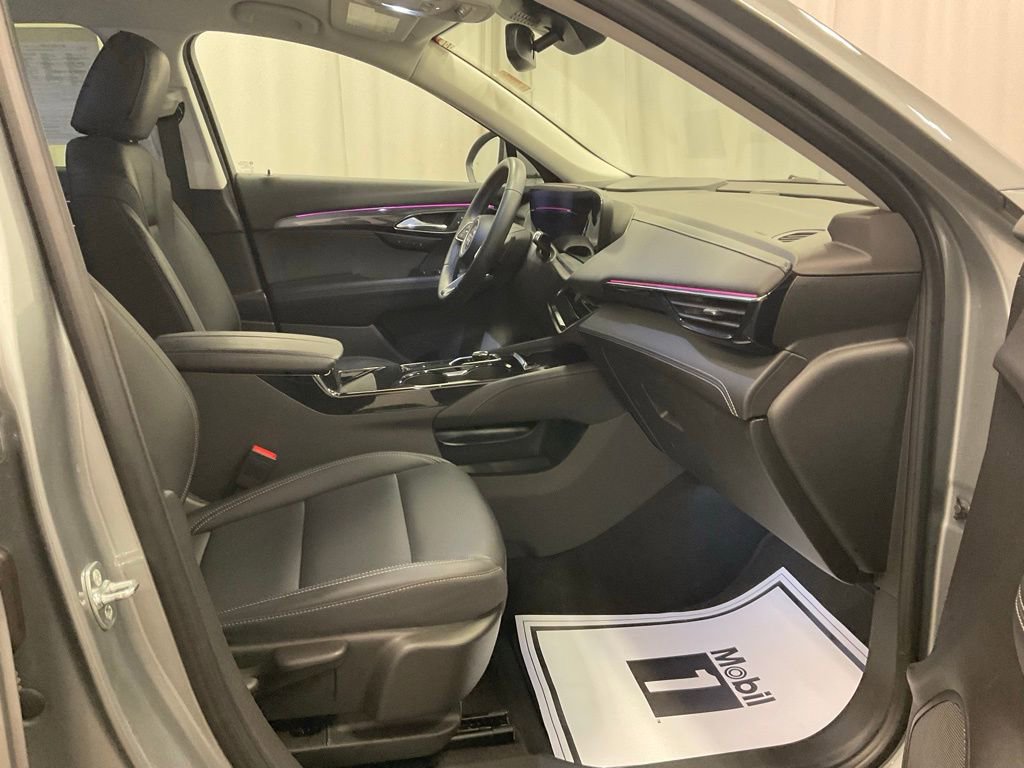 Used 2024 Buick Envision Preferred image 31